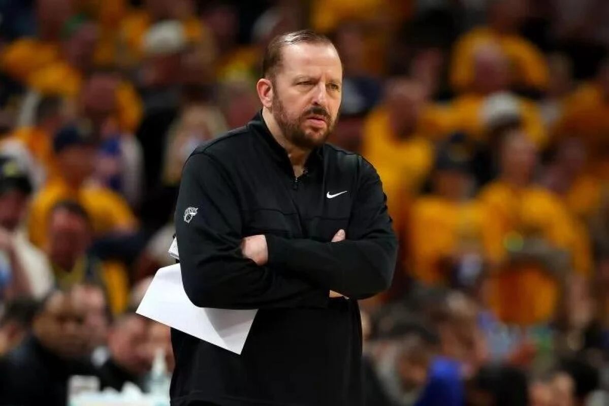 Posisi Tom Thibodeau Masih Aman, Setidaknya Sampai Saat Ini