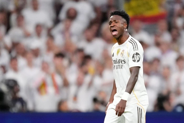 “Florentino Perez Akan Melepas Vinicius”